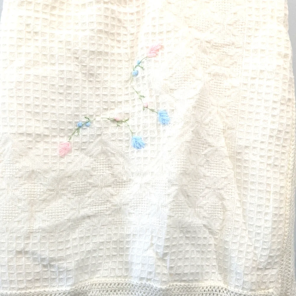 Vintage Waffle‎ Knit Baby Blanket Delicate Soft Lightweight